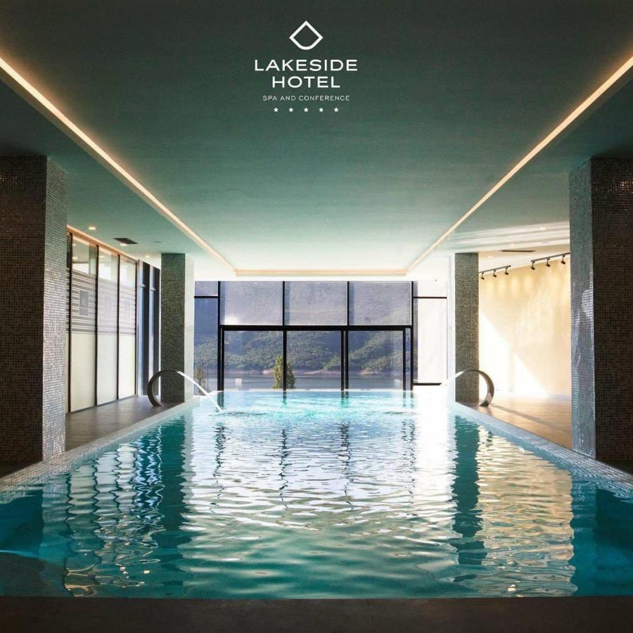 Hotel Lakeside Vermice Extérieur photo