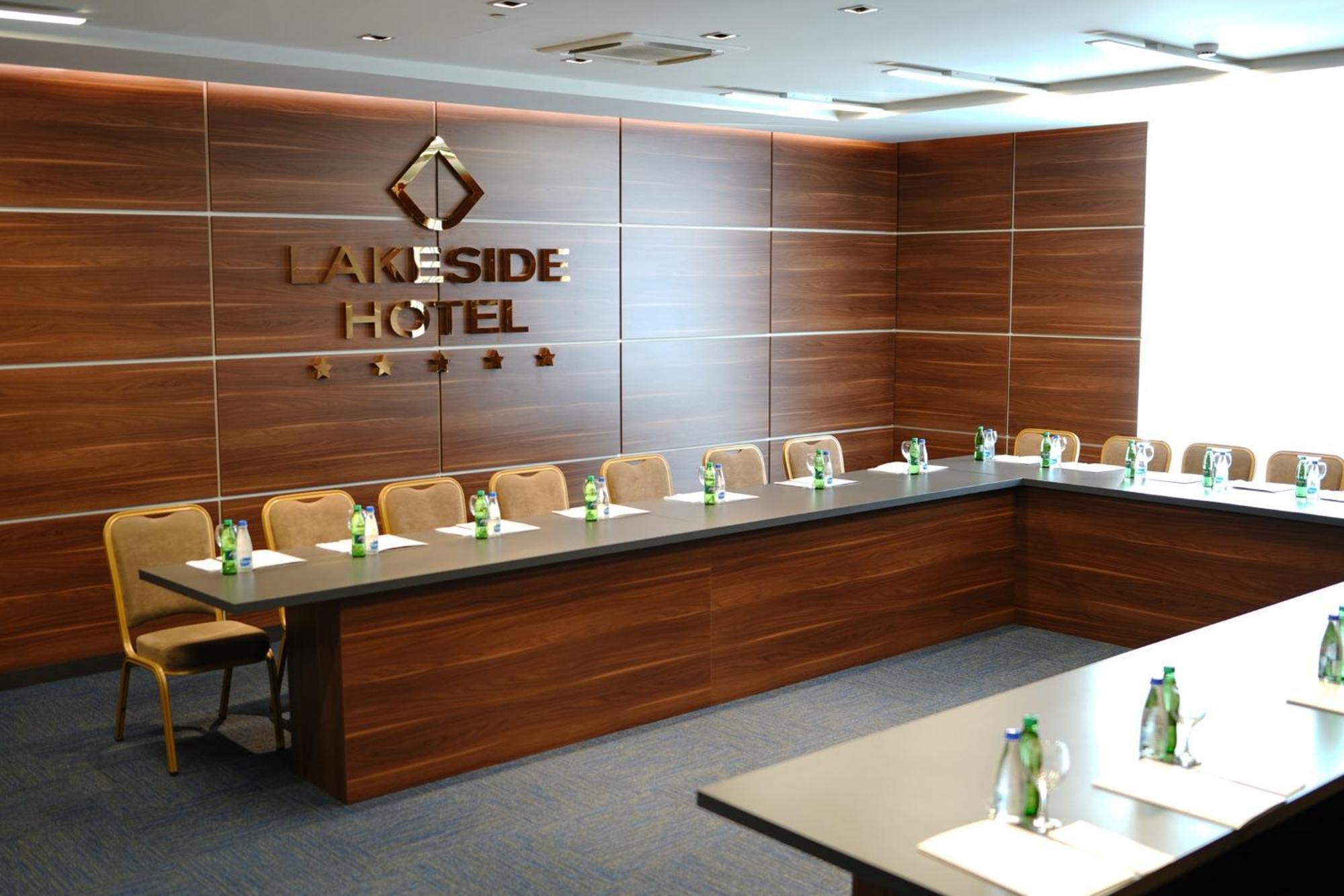 Hotel Lakeside Vermice Extérieur photo