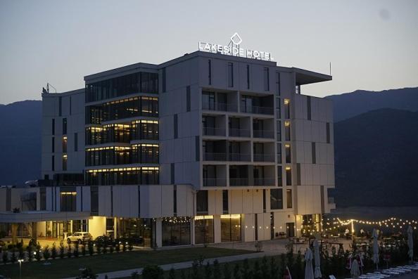 Hotel Lakeside Vermice Extérieur photo