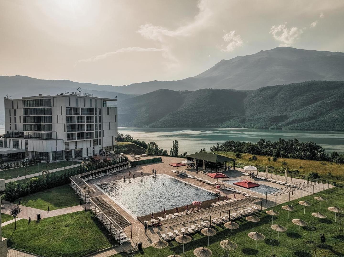 Hotel Lakeside Vermice Extérieur photo